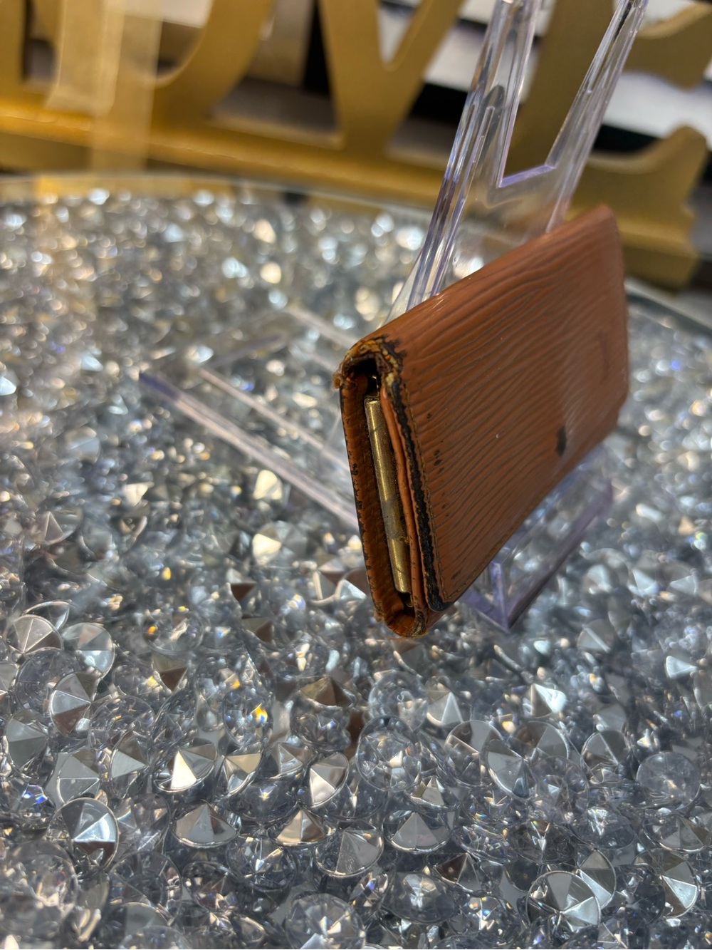 Louis Vuitton Brown Epi Leather Key Case - Picture 3 of 11
